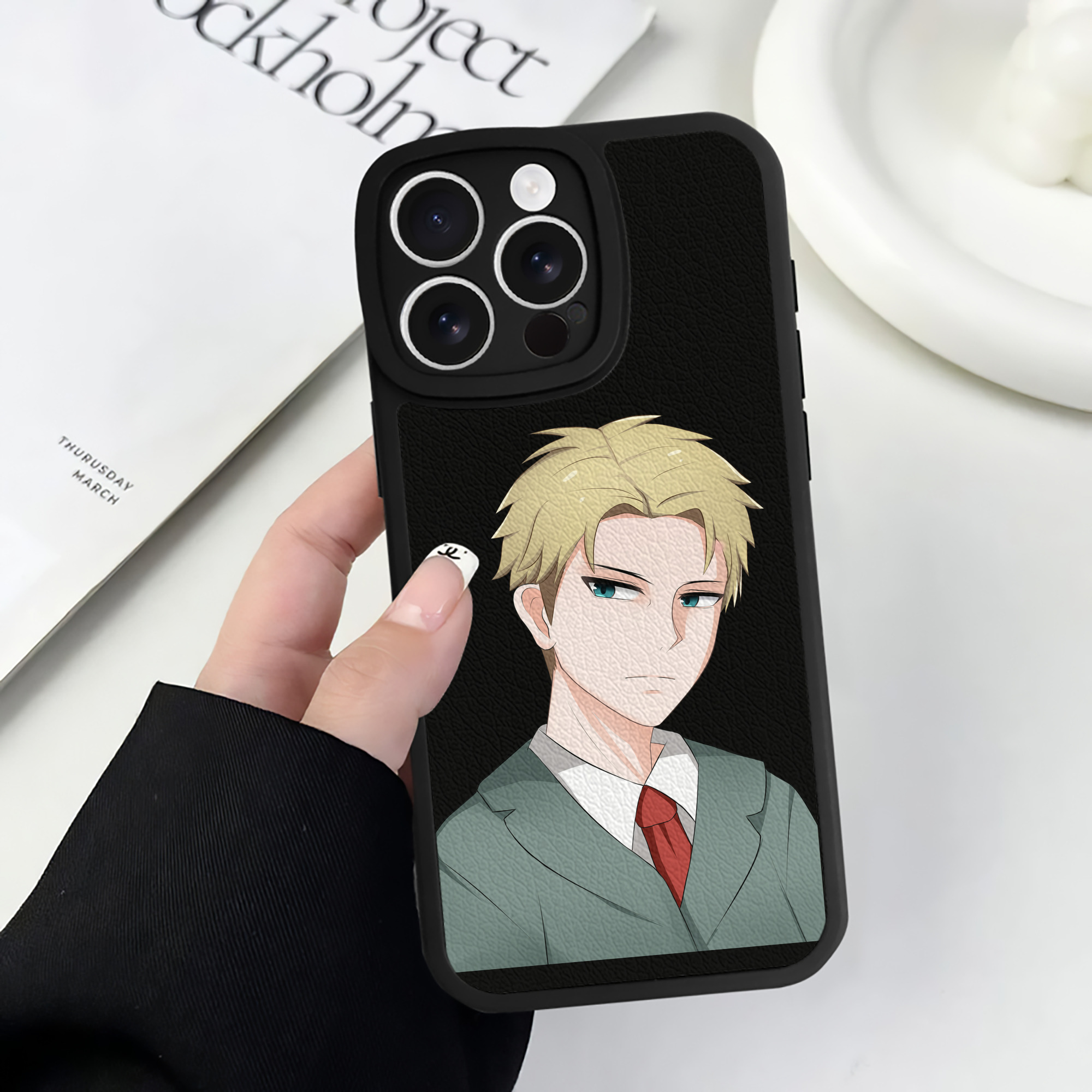 （画像用） SPY×FAMILY间谍家家酒 【iPhone 16シリーズ対応】シリコンスマホケース（レザー調） 材質：シリコン